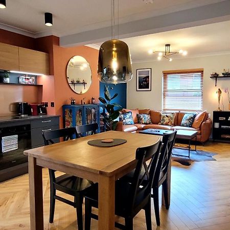 Hamilton Place Beautiful Holiday House In A Prime Location Portrush Esterno foto